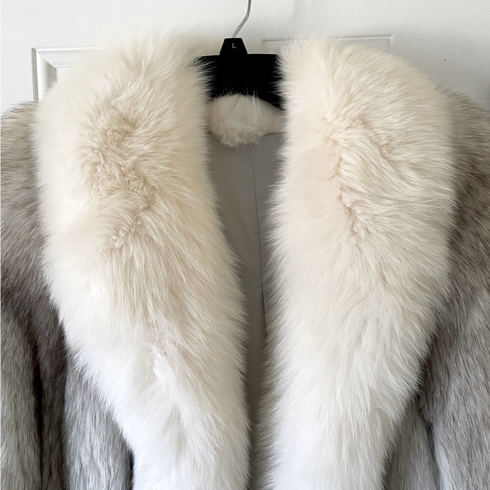 Beautiful full length fox fur coat with tuxedo trim. White and grey.
